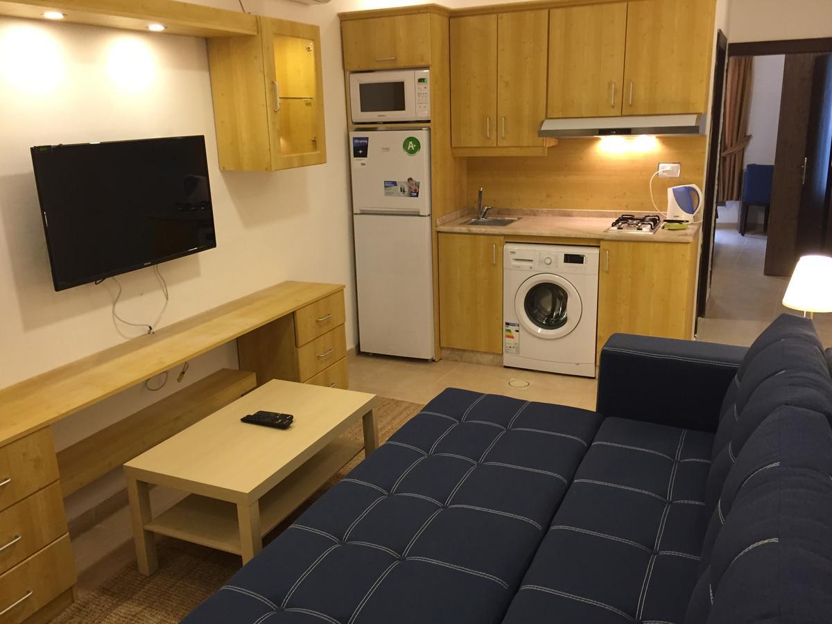 Royal Luxury Apartments & Suites アンマン エクステリア 写真